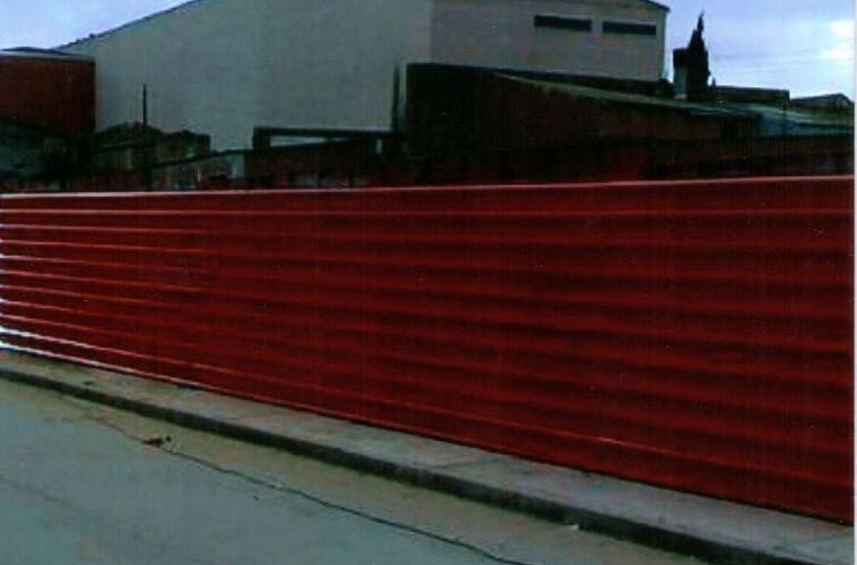 Valla Obra Opaca Trapezoidal - Imagen 2